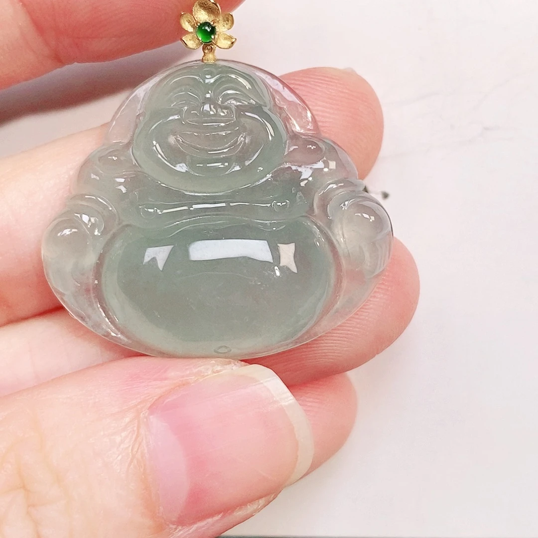 颈饰18K金镶嵌翡翠