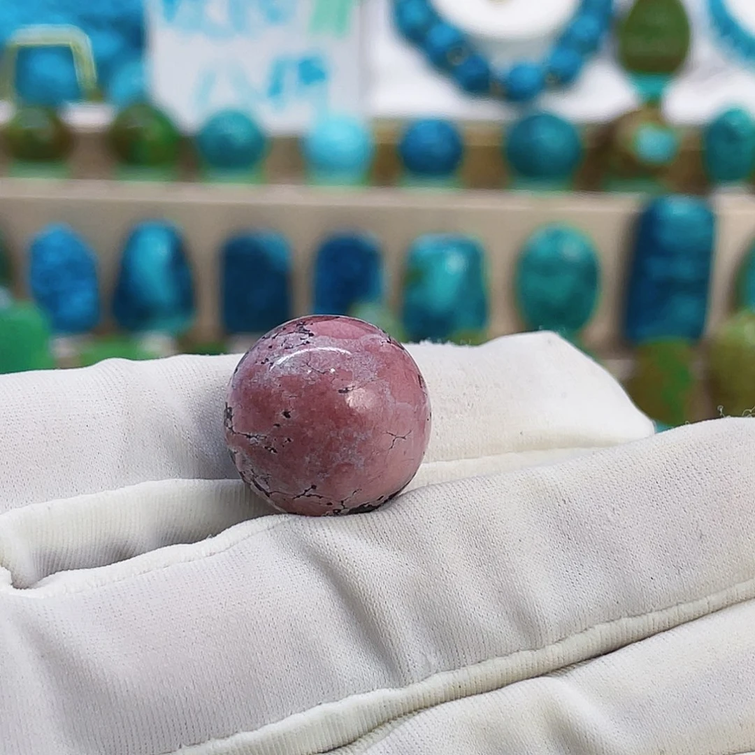 绿松石未镶嵌颈饰