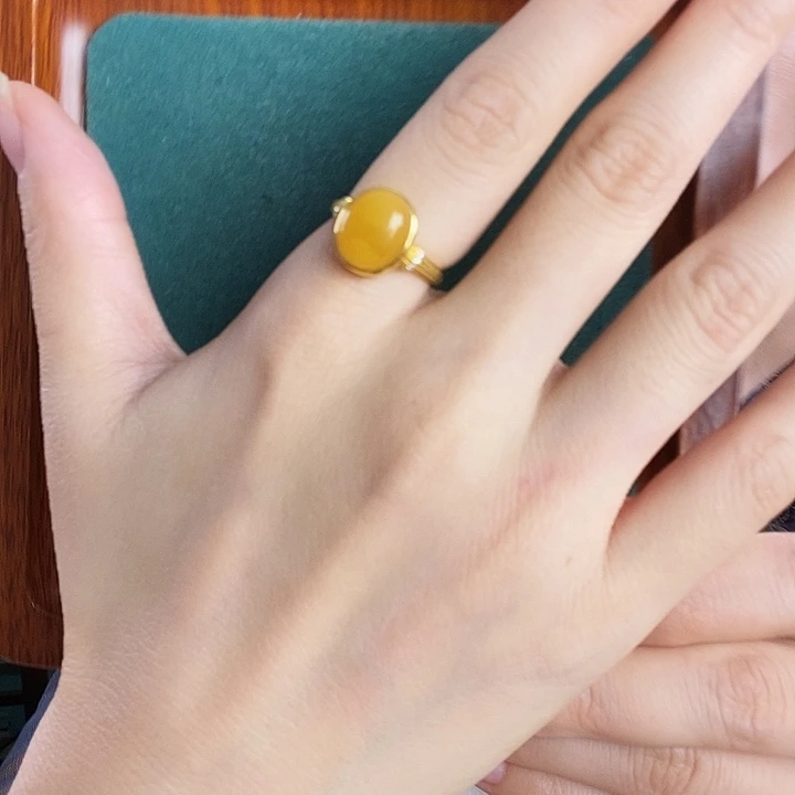 银S925镶嵌蜜蜡戒指戒指