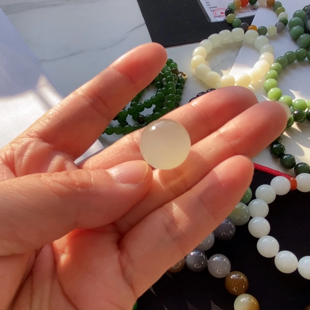 八***代和田玉散珠卡15单珠