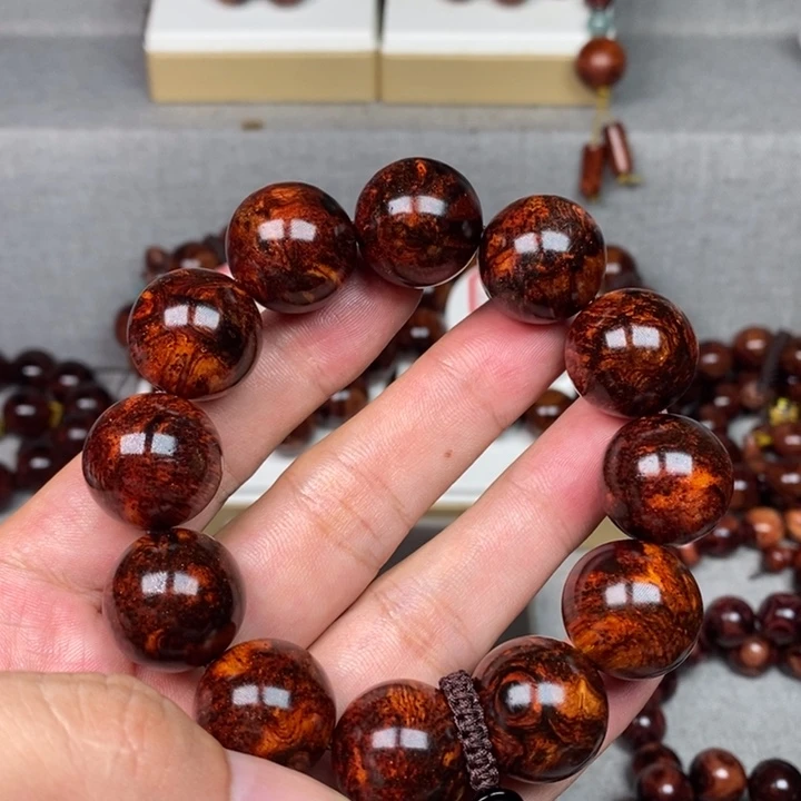 宝***哥2.0紫油梨紫油梨紫油梨