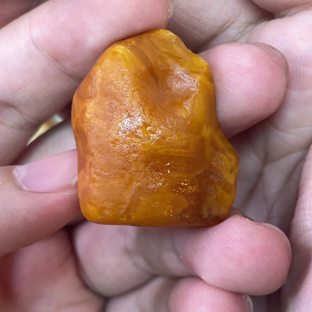 定制琥珀天然琥珀