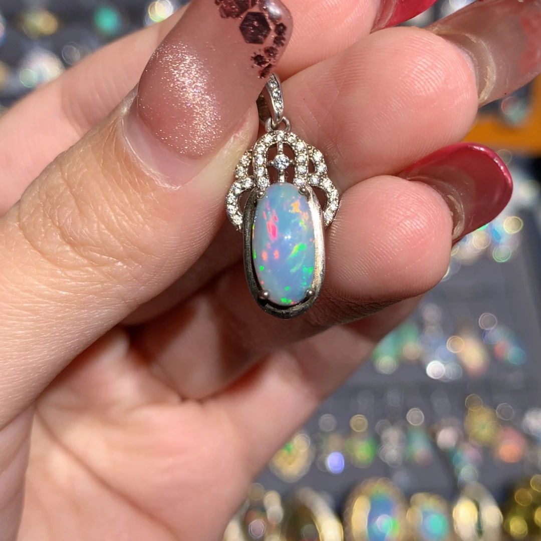 银S925镶嵌欧泊欧泊吊坠y