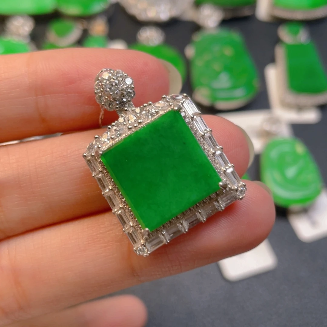 翡翠银S925镶嵌颈饰