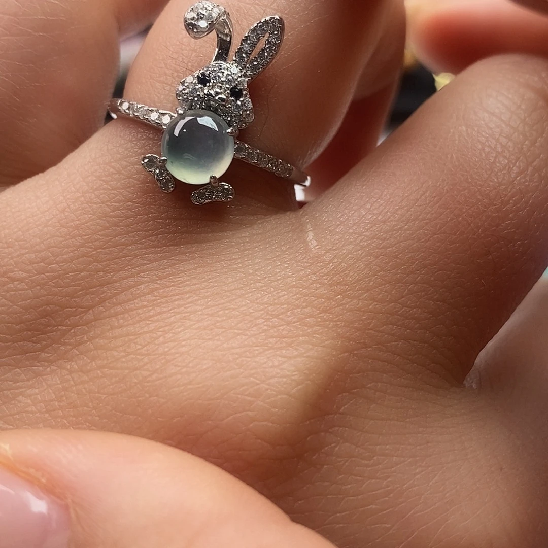 翡翠未镶嵌戒指翡翠