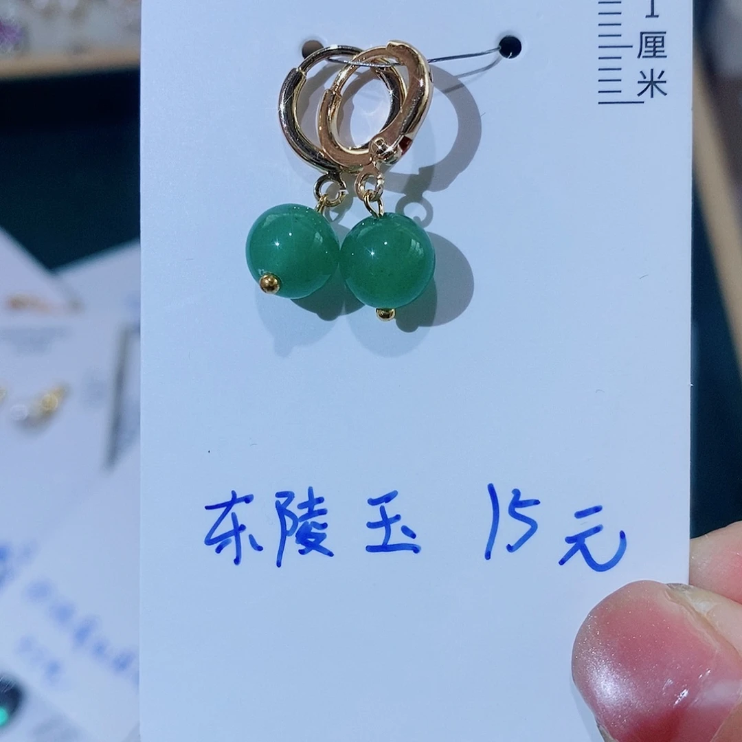 银S925镶嵌淡水珍珠耳饰