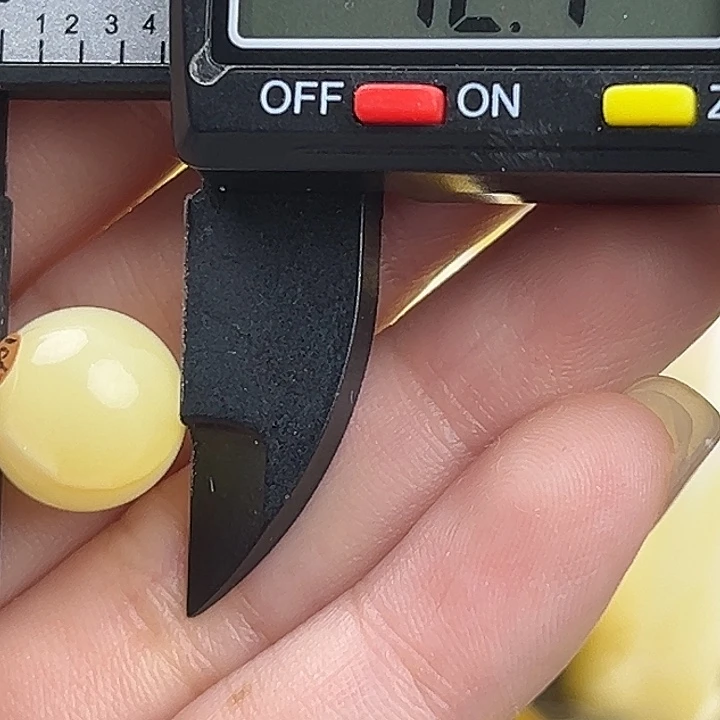 蜜蜡未镶嵌裸石蜜蜡434