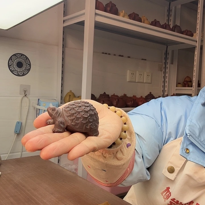 茶案紫泥金币龟茶宠