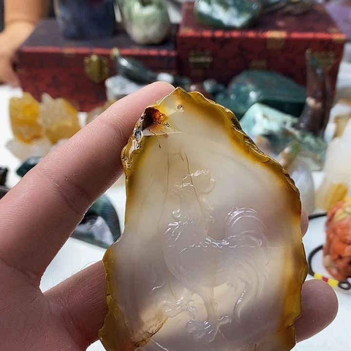 未镶嵌颈饰玛瑙/玉髓