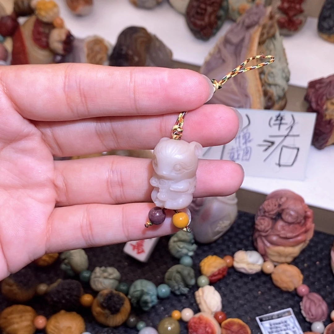 石英质玉（阿拉善玉）未镶嵌手链