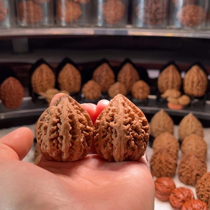 把件文玩核桃1号车