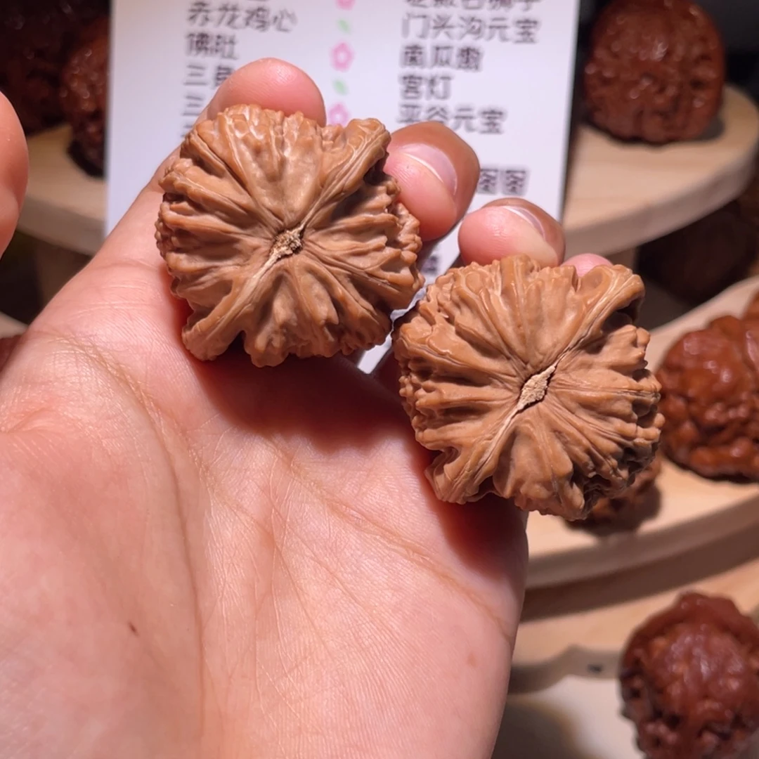 B***k吊坠文玩核桃38 36 白狮子 2090
