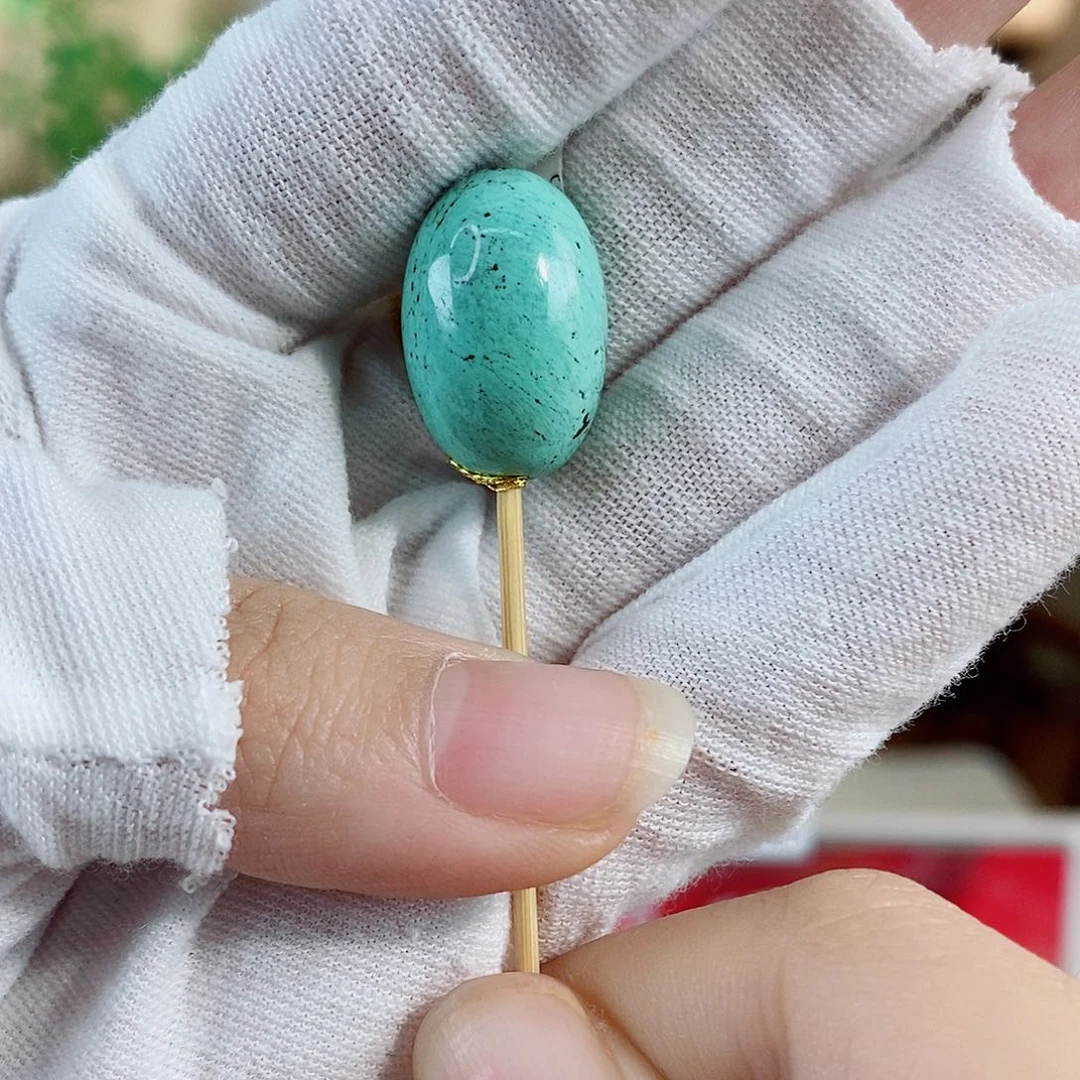 未镶嵌绿松石珠宝奇石