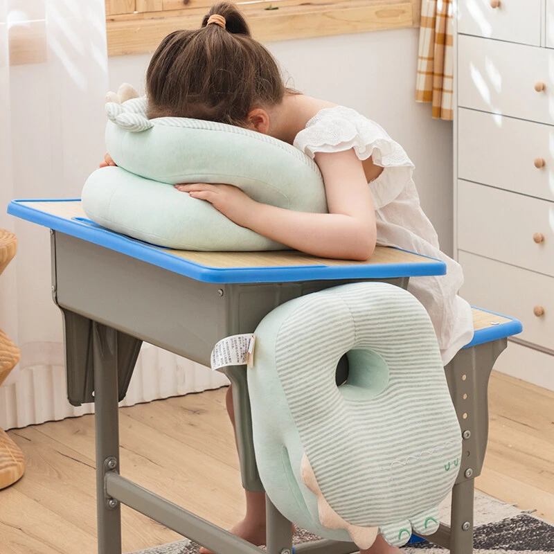 午睡枕小学生趴睡枕午睡神器桌上儿童睡觉教室桌子午休趴趴抱枕
