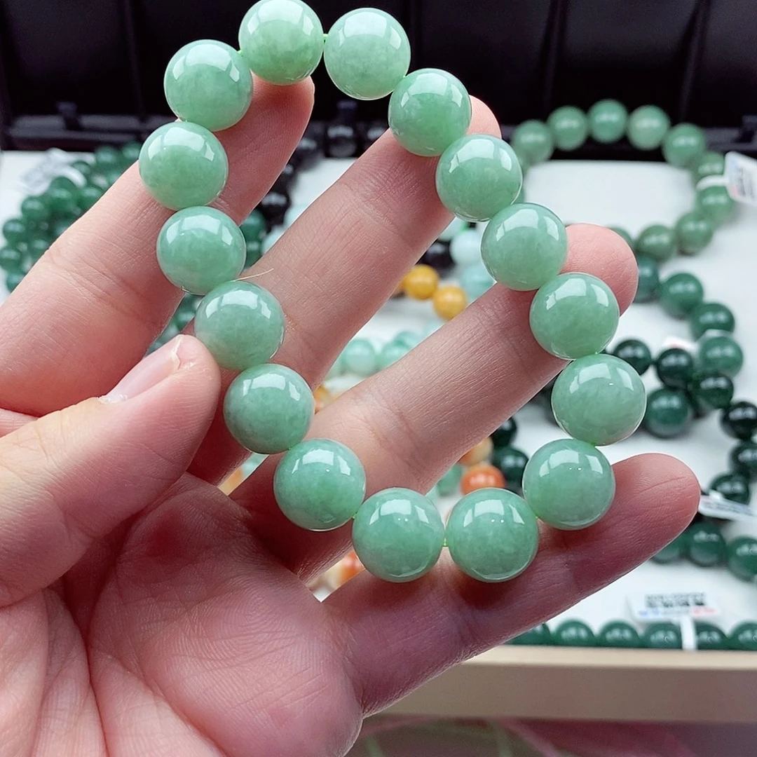 翡翠未镶嵌毛衣链