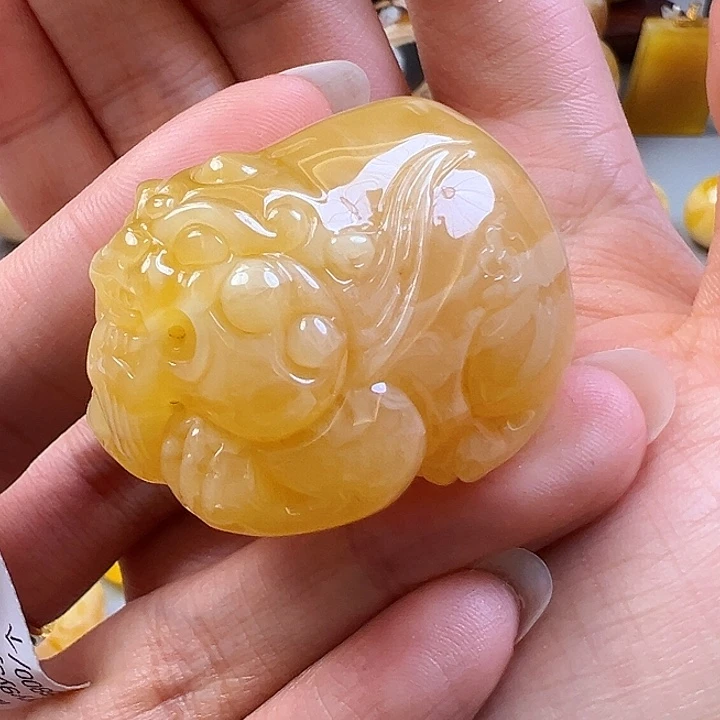 未镶嵌蜜蜡珠宝奇石