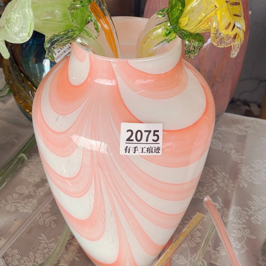 琉璃花瓶有手工痕迹2075