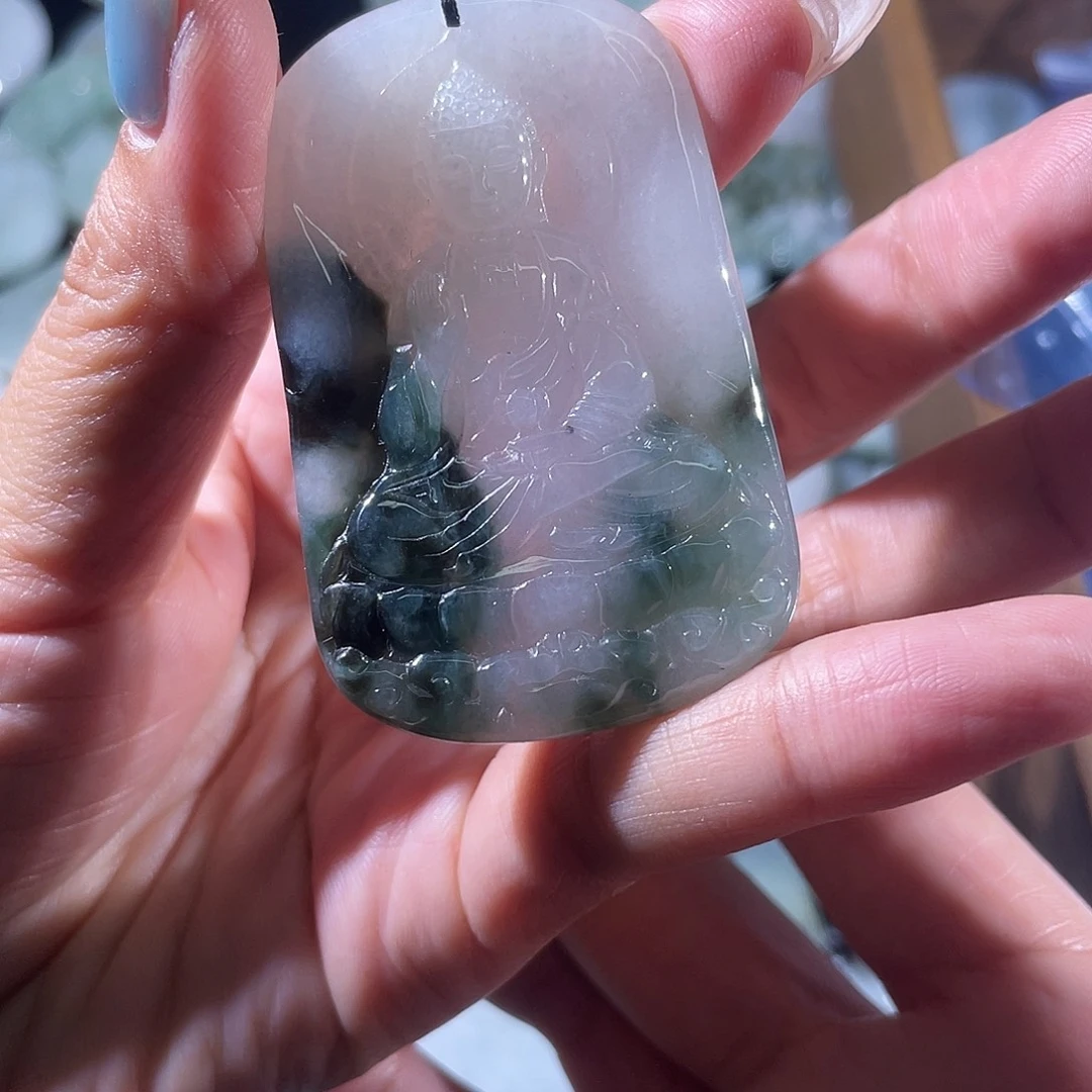 翡翠未镶嵌颈饰阿弥陀佛