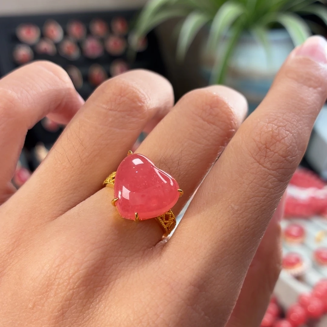 菱锰矿（红纹石）18K金镶嵌戒指