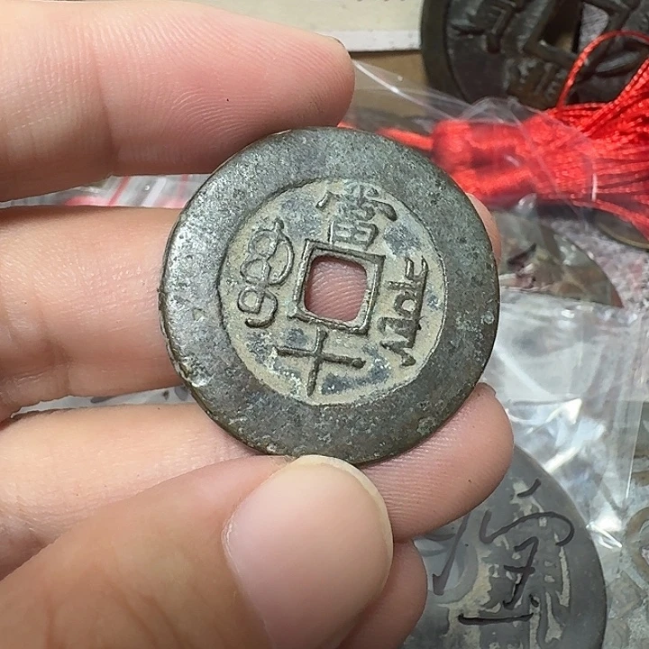 李***哥铜现代工艺品花钱