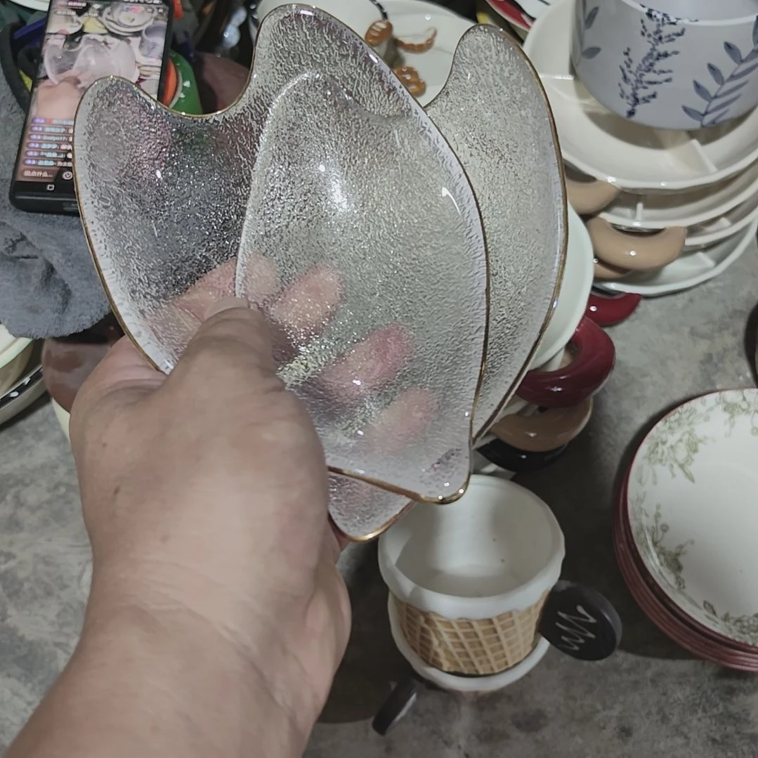 瓷瑕疵陶瓷介意不拍玻璃碟