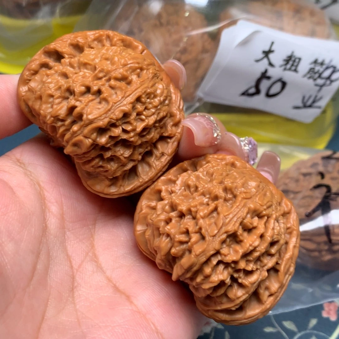 桃核把件42-7004-08