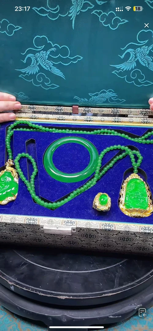 特色摆件特色摆件绿色套装四件