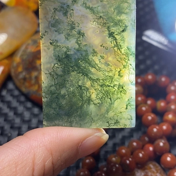 玛瑙/玉髓颈饰未镶嵌小****道