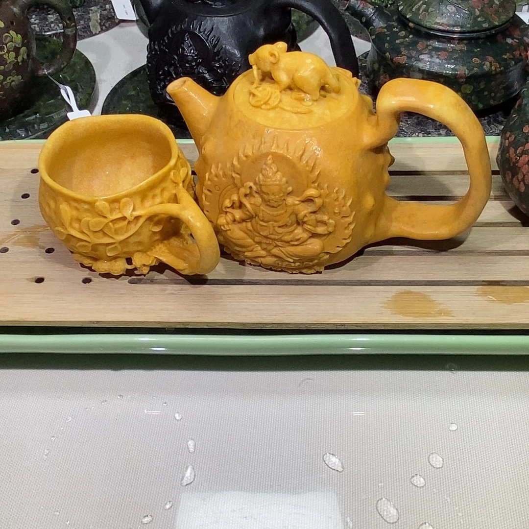 懂***儿石材黄腊石黄财神一套元旦福利