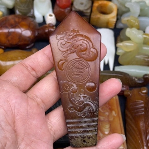 蛇纹石玉未镶嵌颈饰21