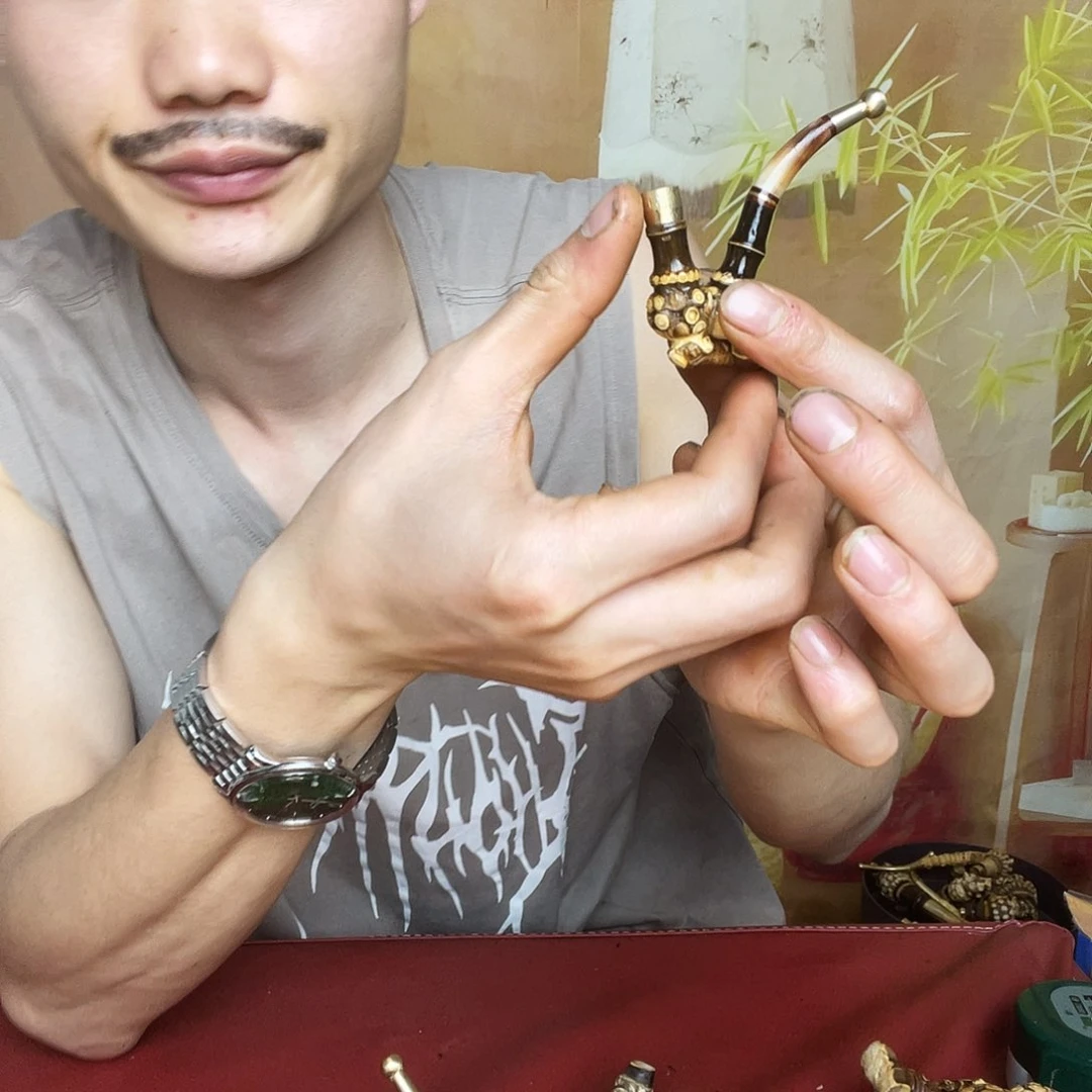 低***哥mmmmmmmmmmmmmmmmm