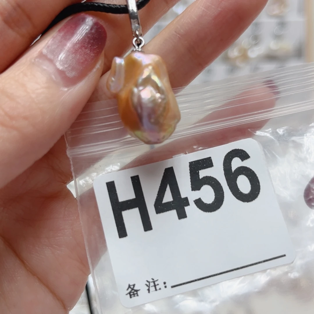 颈饰未镶嵌淡水珍珠