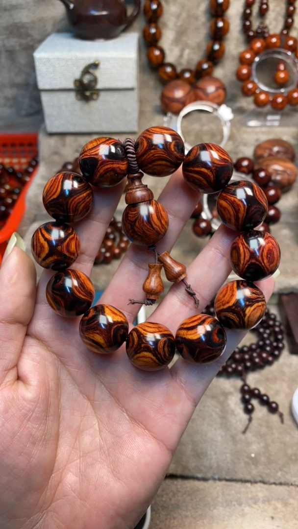 紫油梨成品加工手串