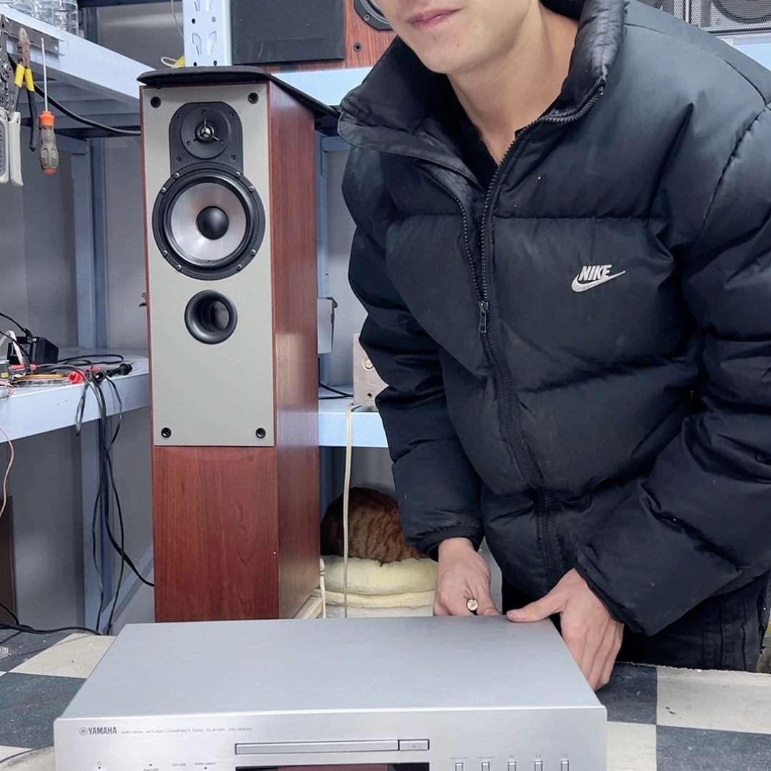 8新雅马哈s300CD机二手不包邮
