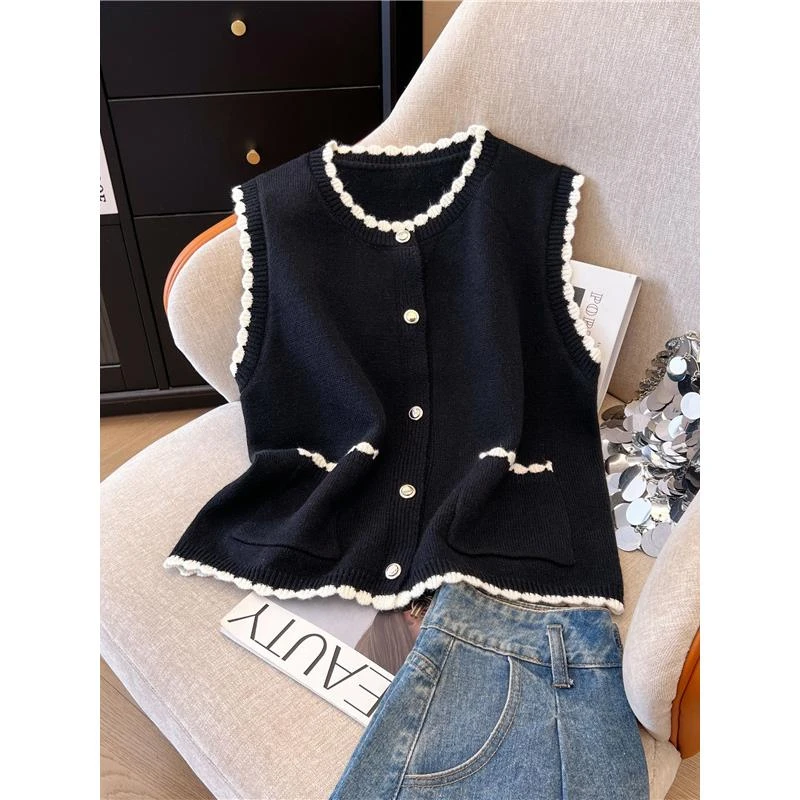 大码女装高级感撞色针织马甲秋胖mm洋气时髦叠穿背心毛衣开衫上衣