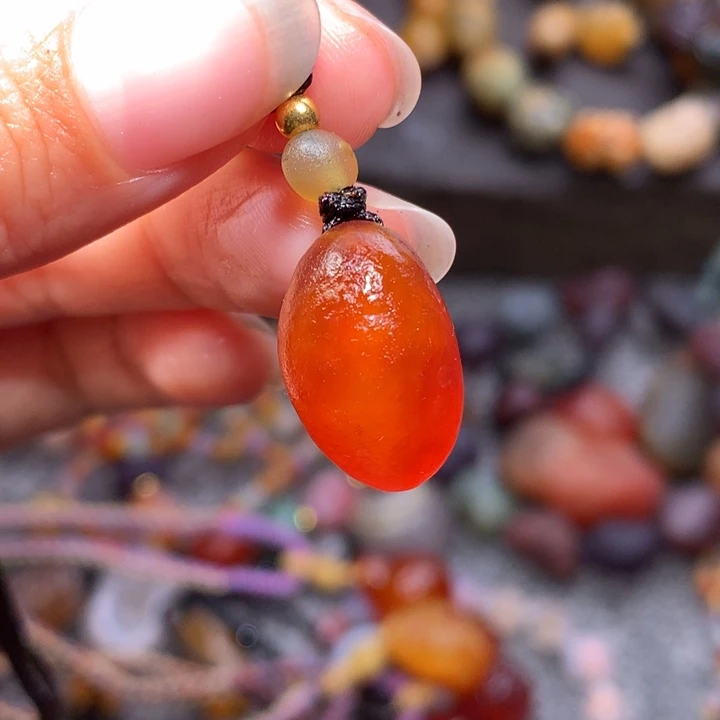 玛瑙/玉髓未镶嵌珠宝半成品