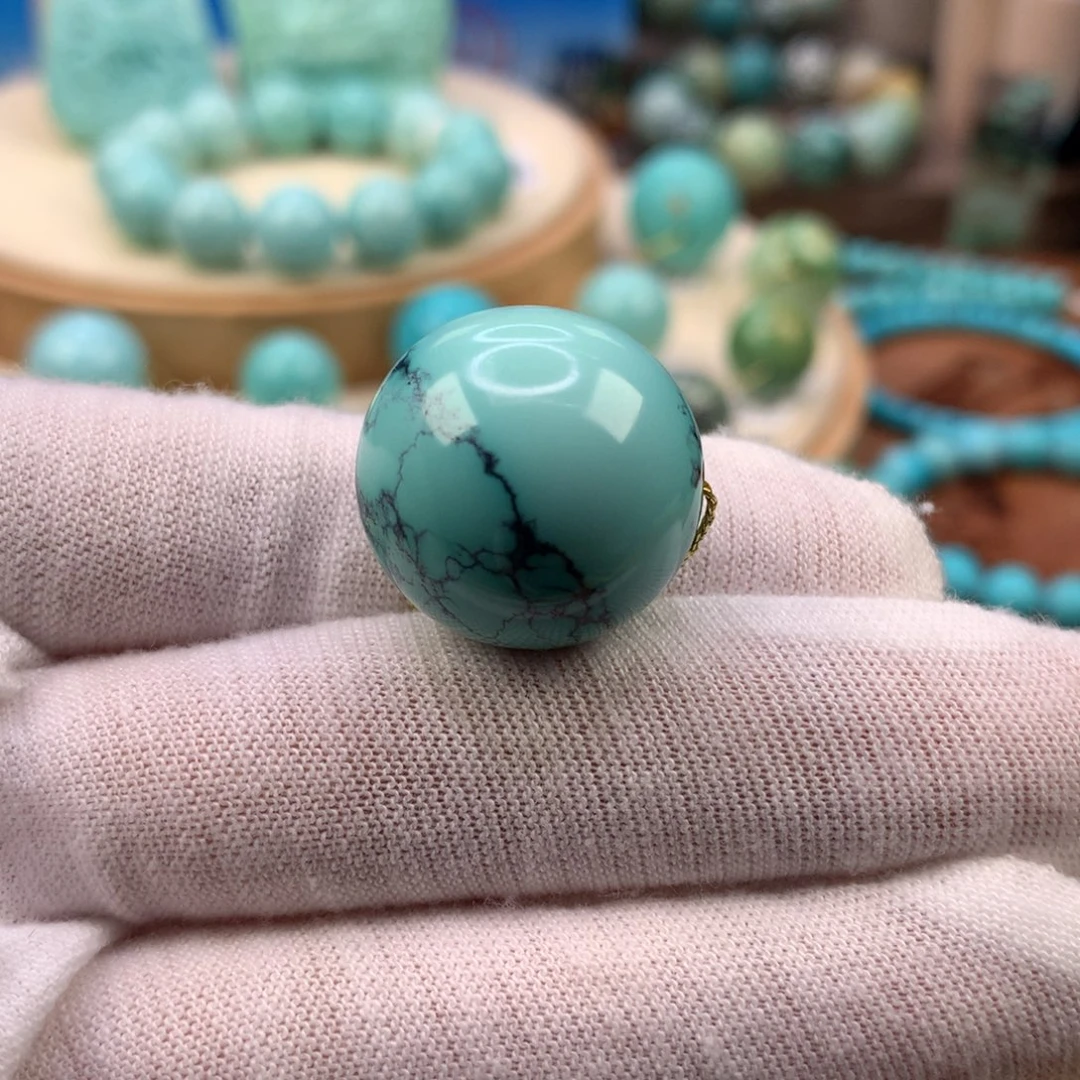 绿松石未镶嵌珠宝奇石20.3mm