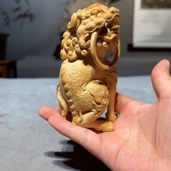 B***壕黄杨木狮子摆件作品