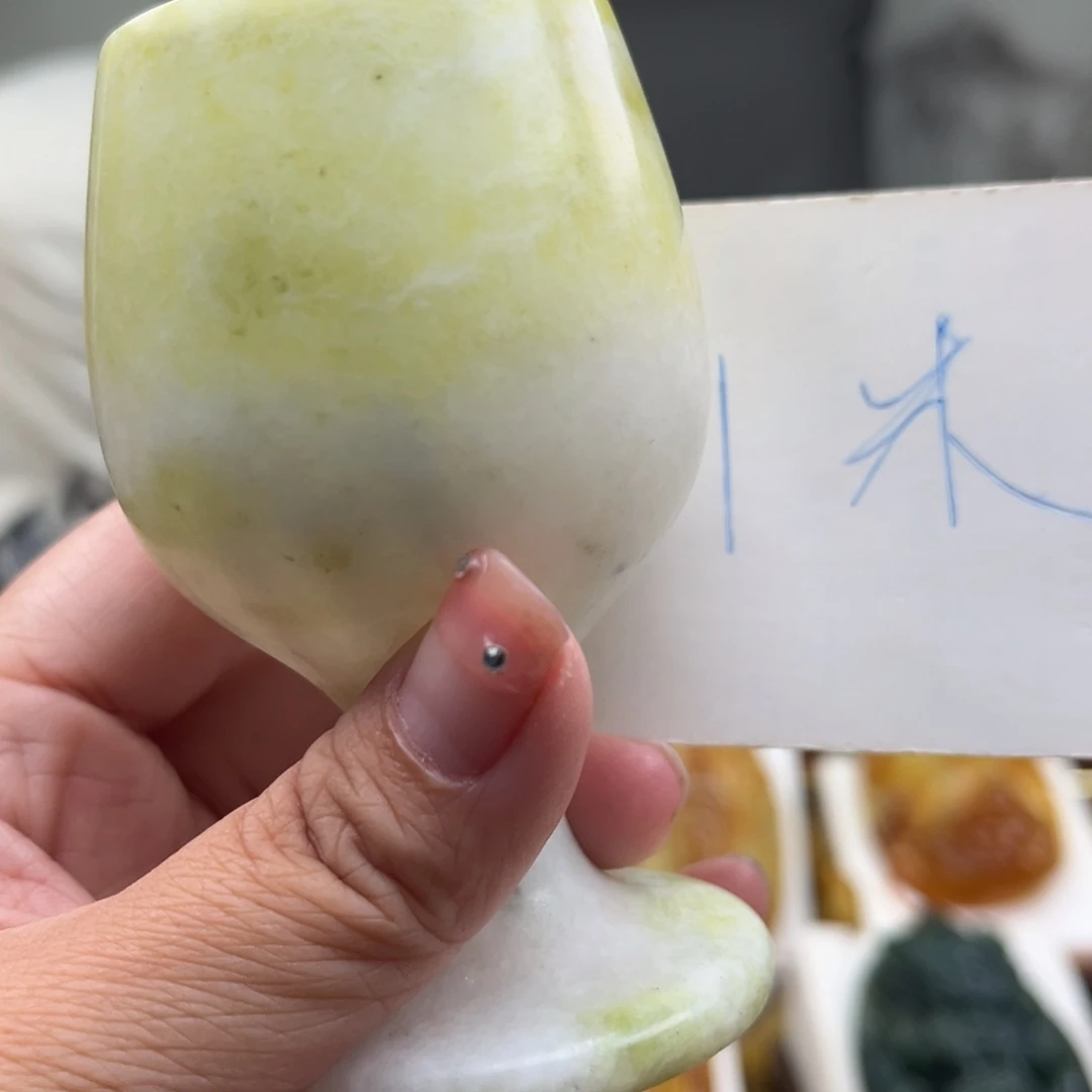 空***常岫玉未镶嵌挂件杯子