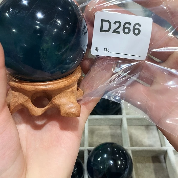 瑜***.水晶未镶嵌珠宝半成品天然水晶D266