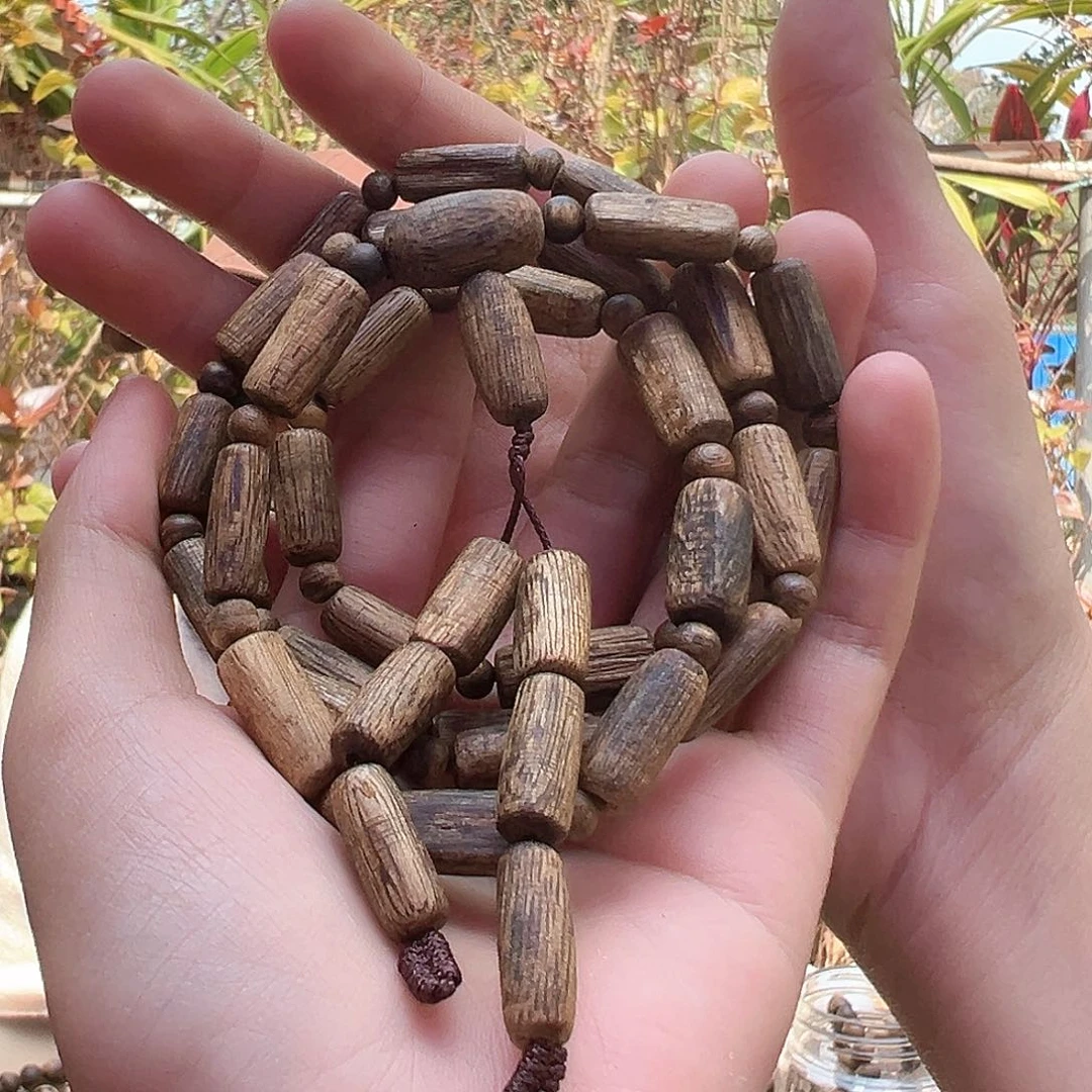 沉香手串海南老乌身多样性发货一条23克➕