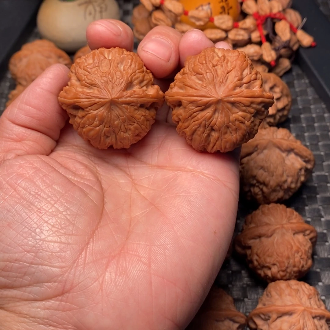 文玩核桃把件皇家正圆39