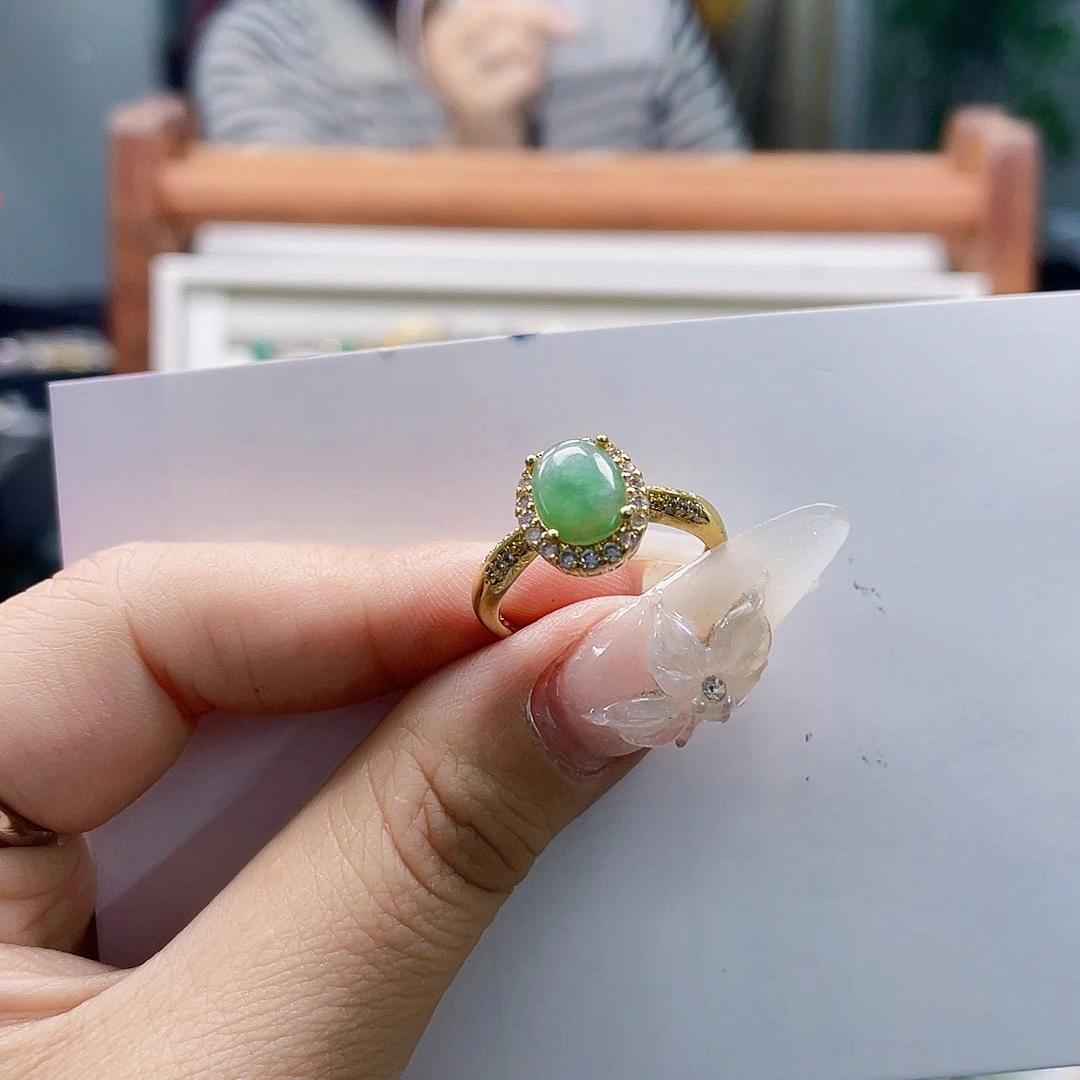 翡翠未镶嵌颈饰天然翡翠Ａ货