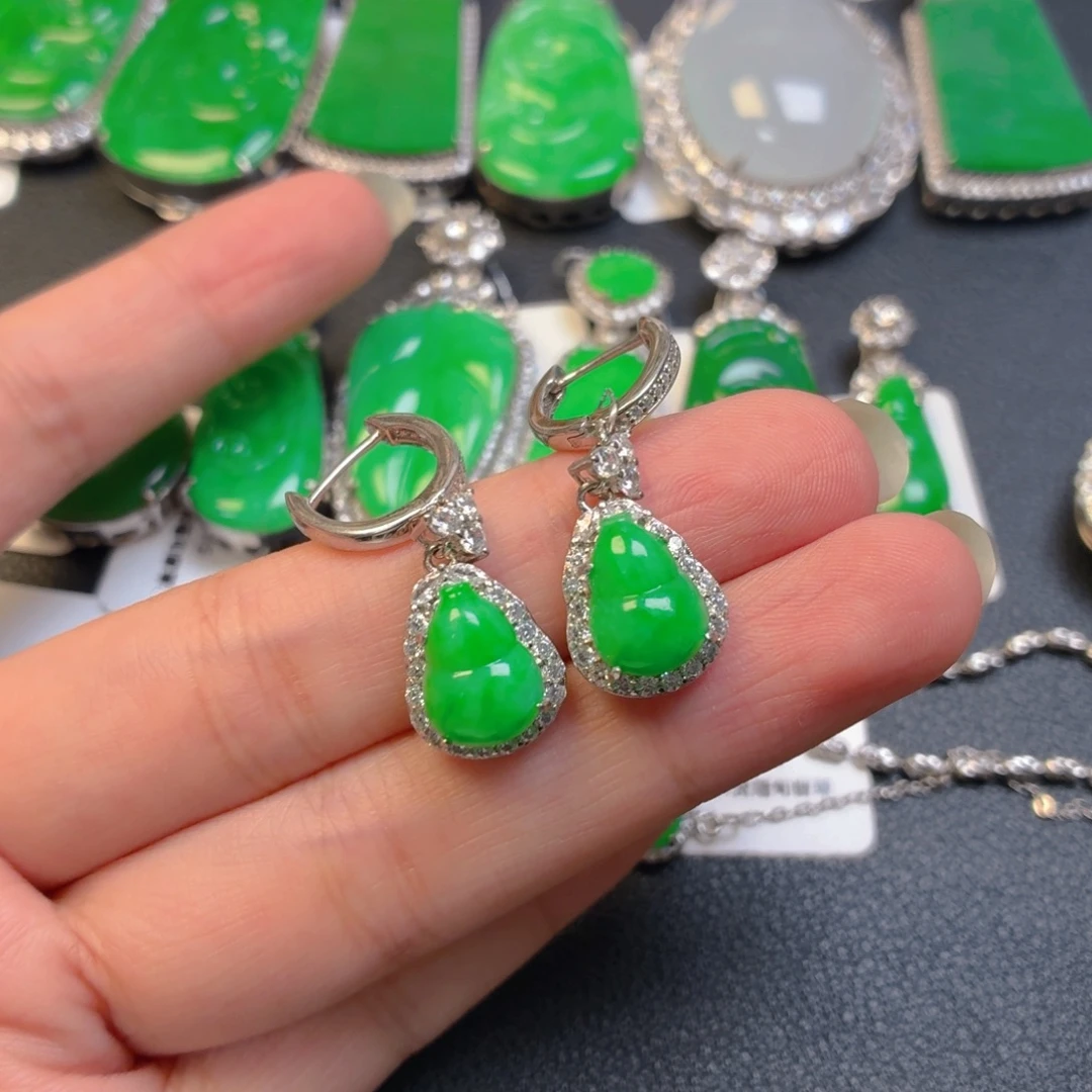 翡翠银S925镶嵌颈饰