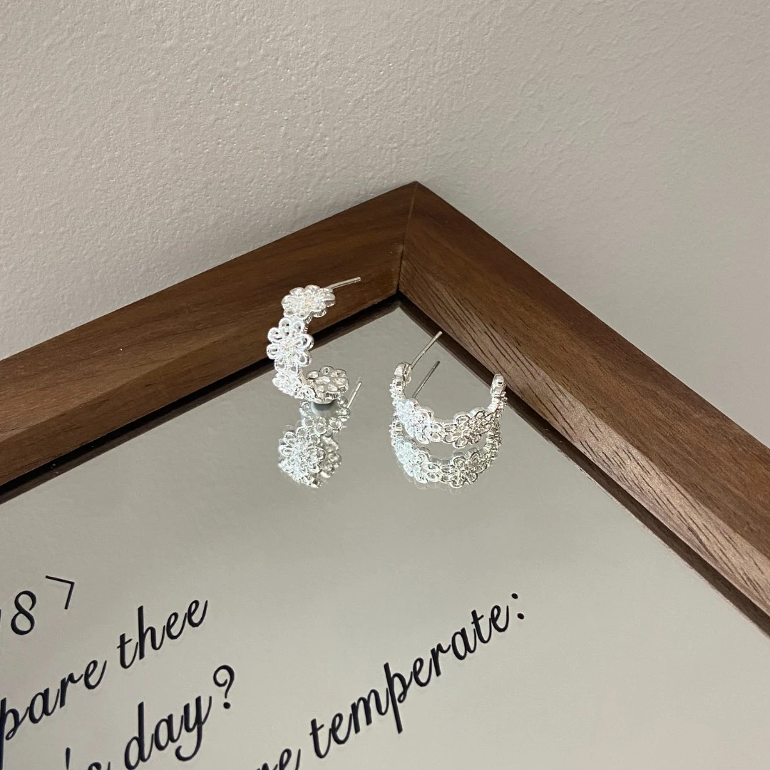 镀K金 银针 蕾丝花朵 ins精致耳钉E4260