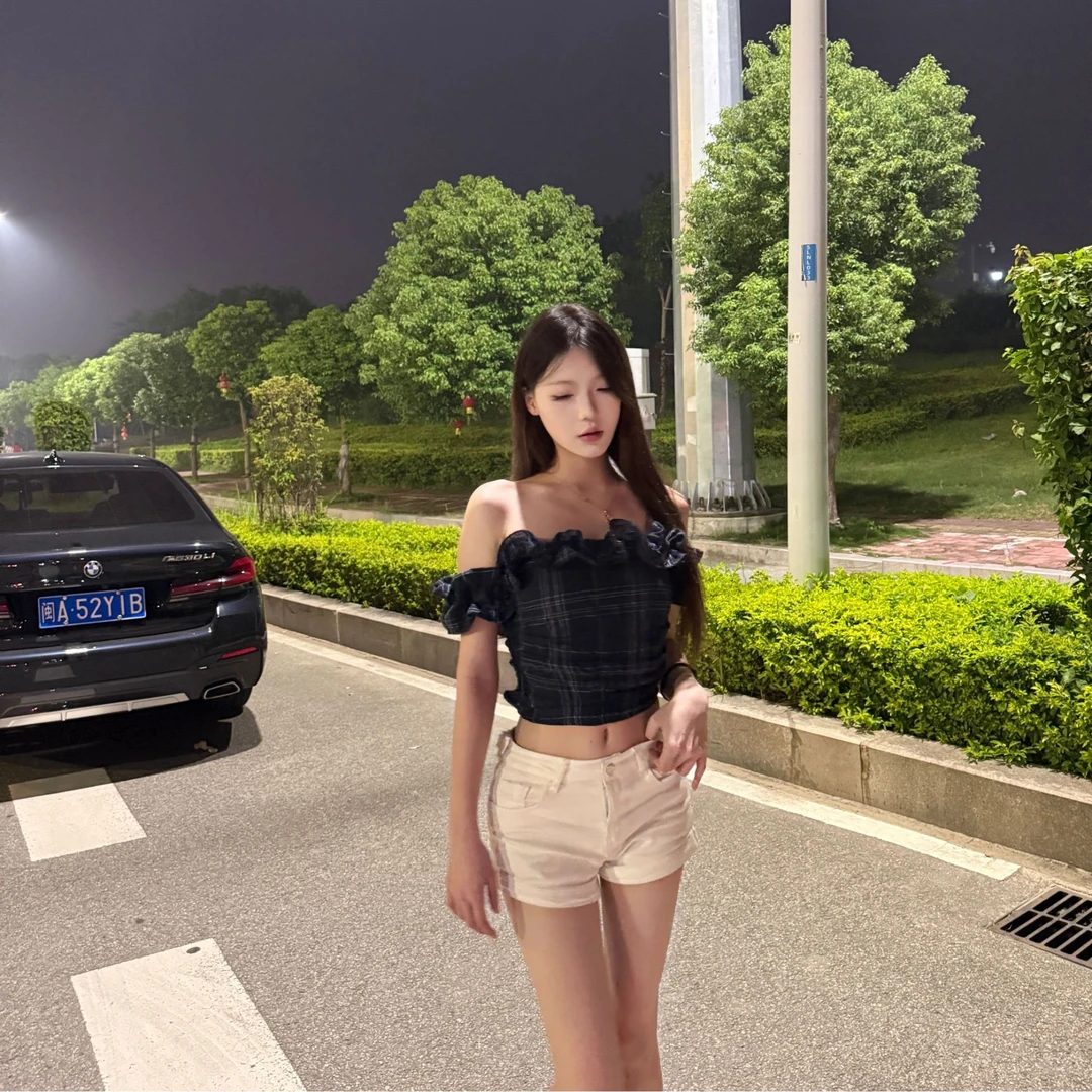 宽松型夏季衬衫袖一字领常规衬衫修身牛仔复古工装风