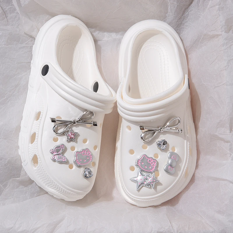 凯蒂猫儿童洞洞鞋女童夏季2025新款外穿防滑包头软底亲子凉拖鞋女