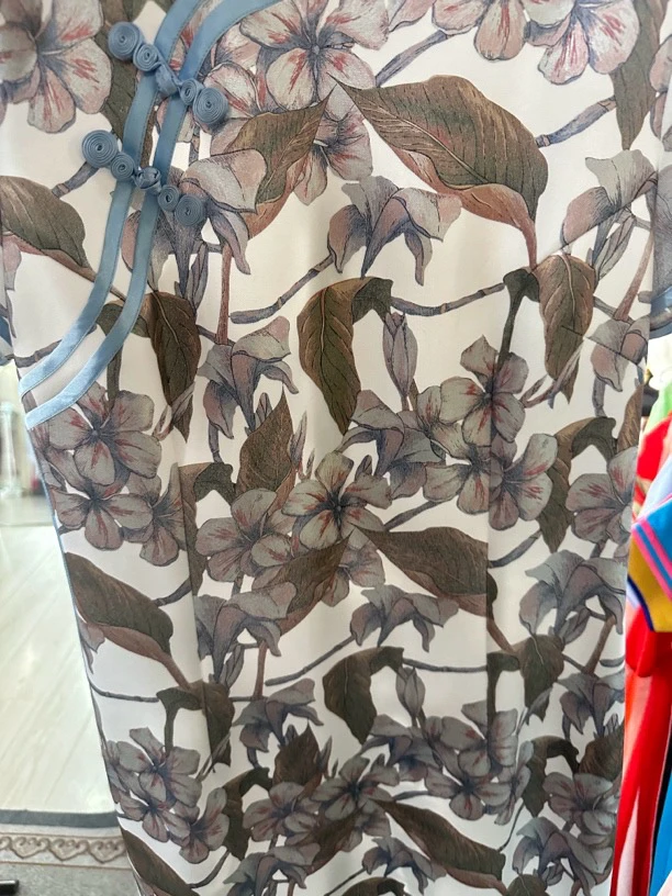 包袖铅笔裙一字扣日常低开衩旗袍花色时尚透气圆领印花裙子