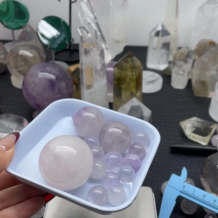 水晶59未镶嵌九*?天然水晶