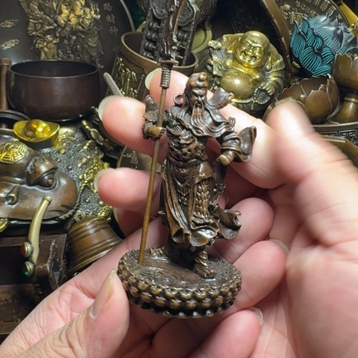铜器摆件收收藏藏